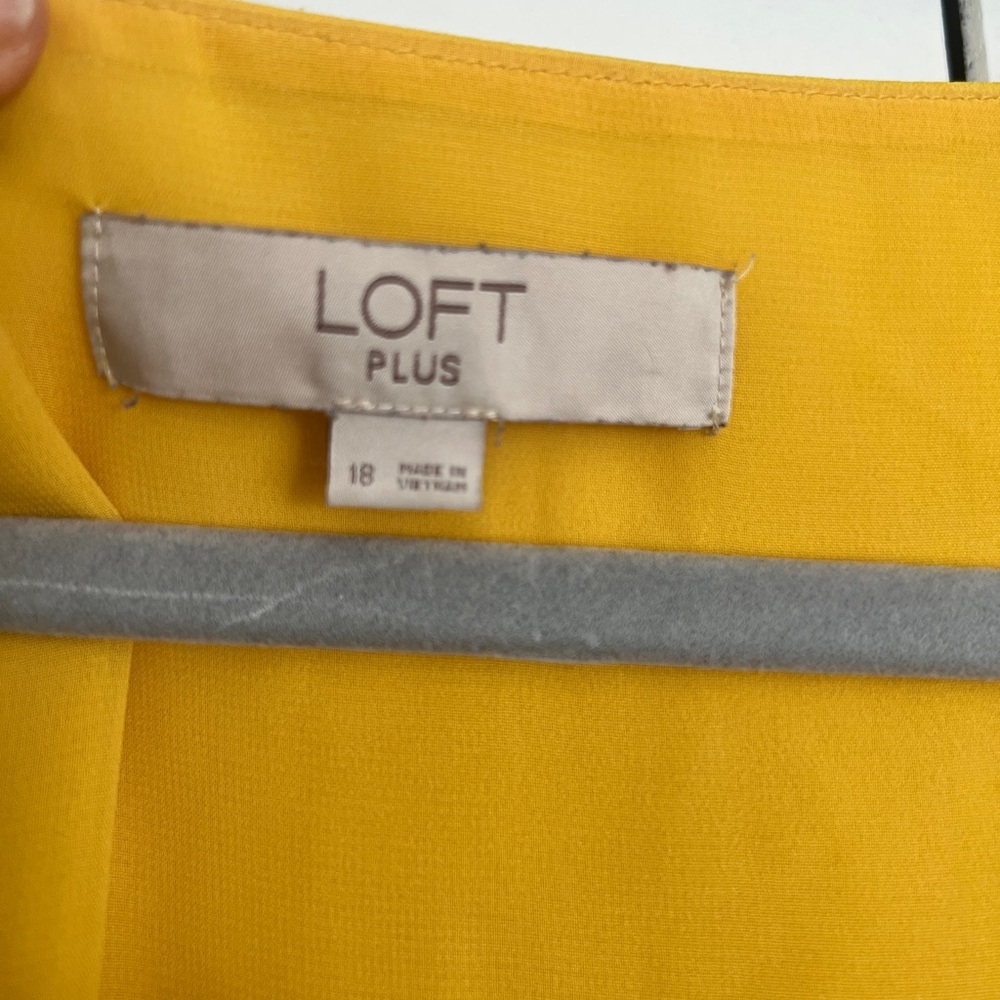 LOFT Plus Mustard Blouse - Size 18 - Picture 4 of 4